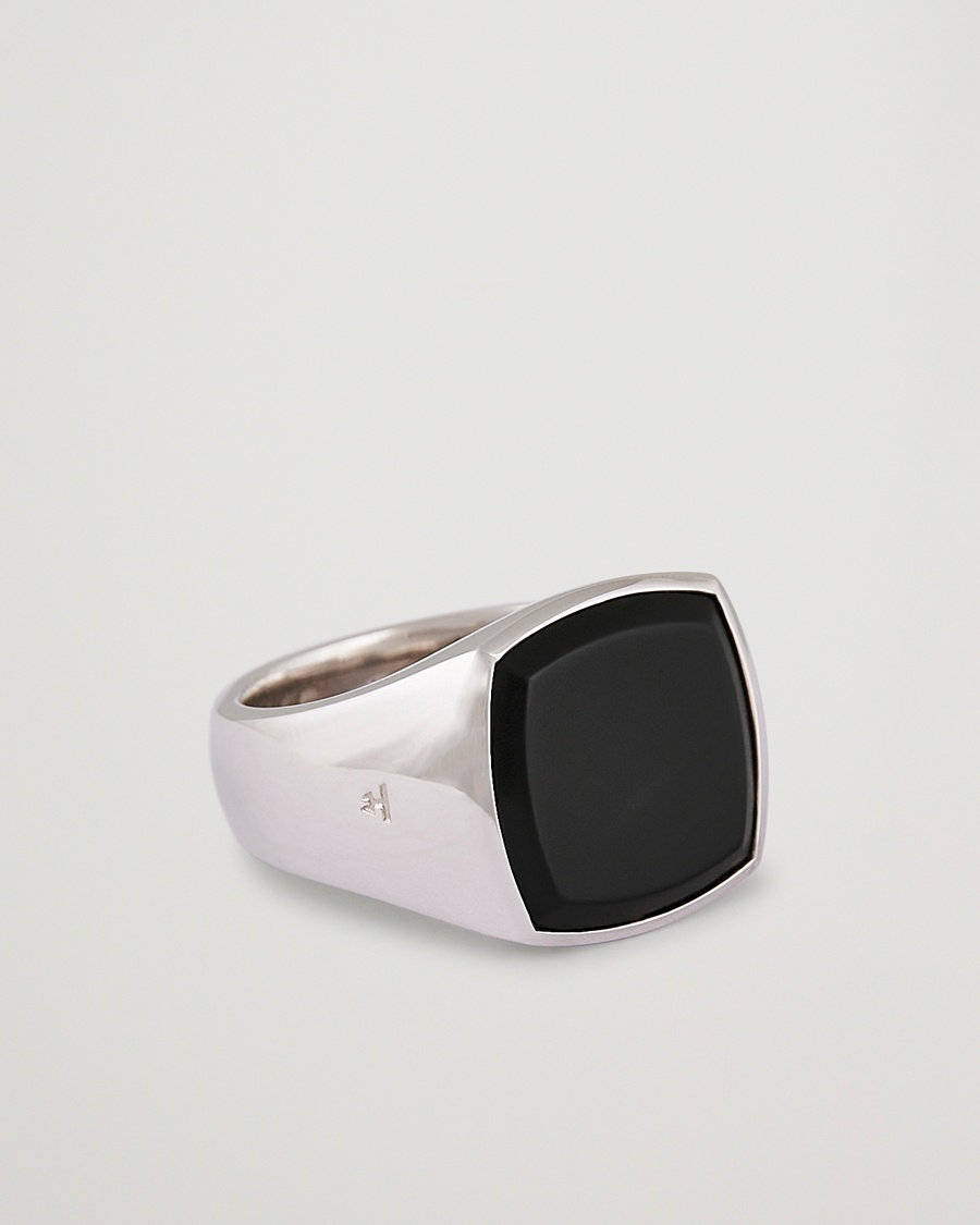 Tom Wood Cushion Black Onyx Ring Silver – Negro