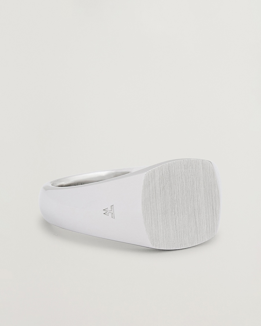 Tom Wood Kay Ring Satin Silver – Plata