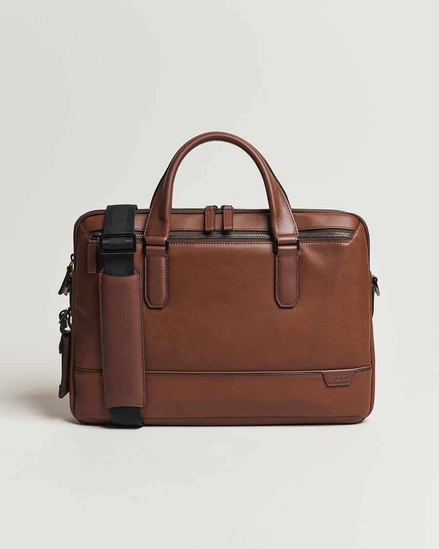 TUMI Harrison Sycamore Slim Leather Brief Cognac – Marrón