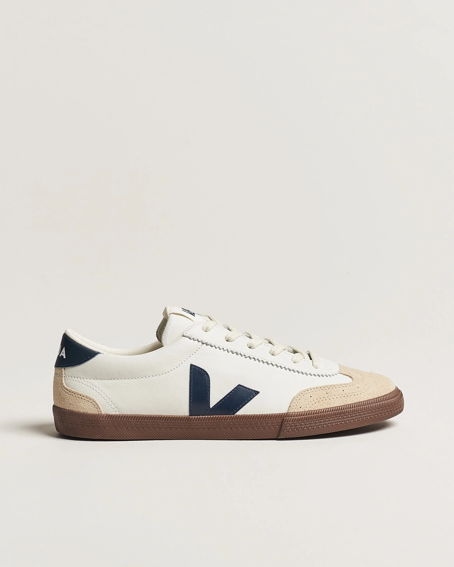 Veja Volley Sneaker White/Nautico Bark – Blanco