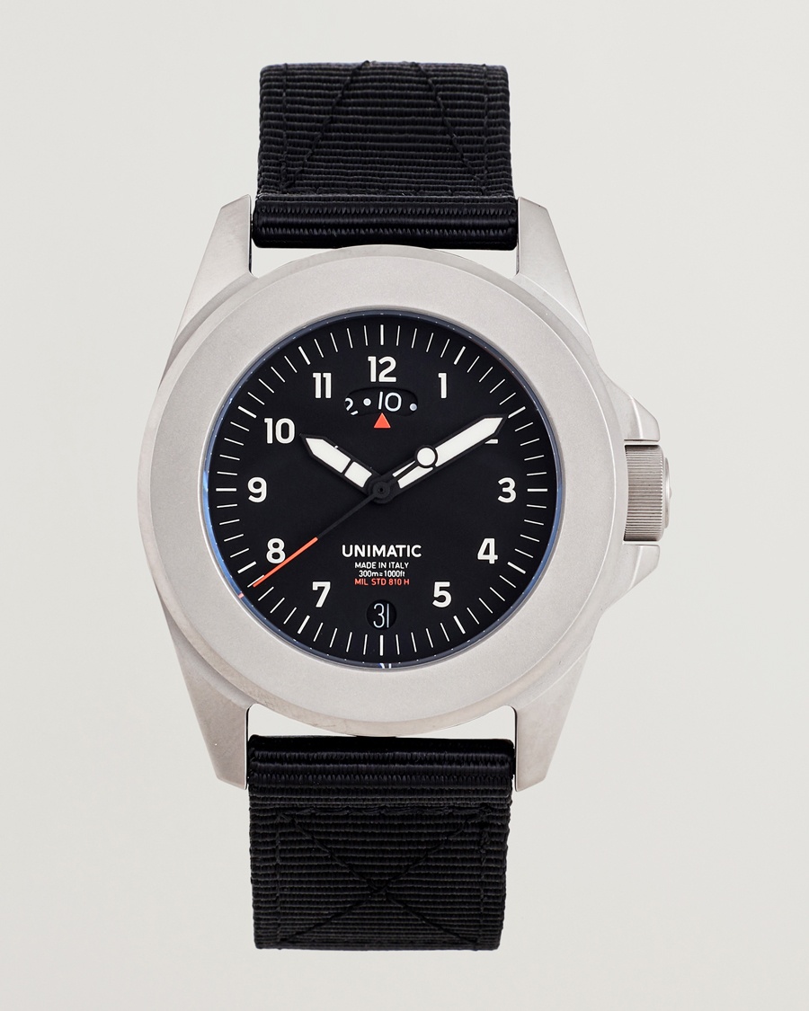 UNIMATIC UT4 GMT Toolwatch Black – Negro