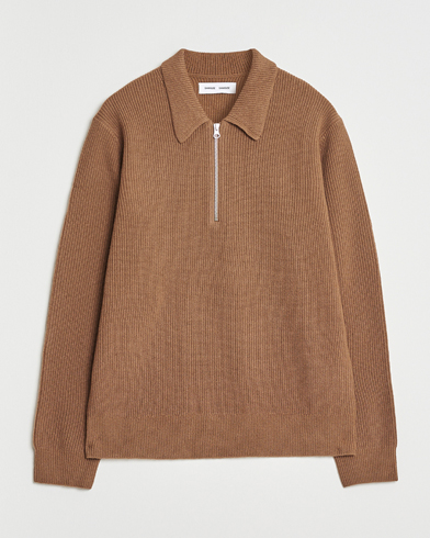 Samsøe Samsøe Isak Knitted Half Zip Polo Otter Brown – Marrón