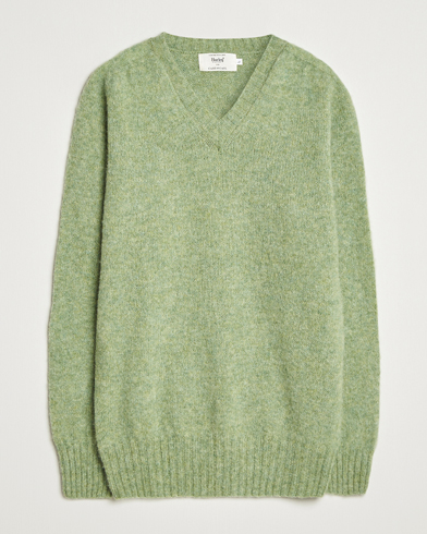 Harley Of Scotland Brushed Supersoft Lambswool V-Neck Light Green – Verde