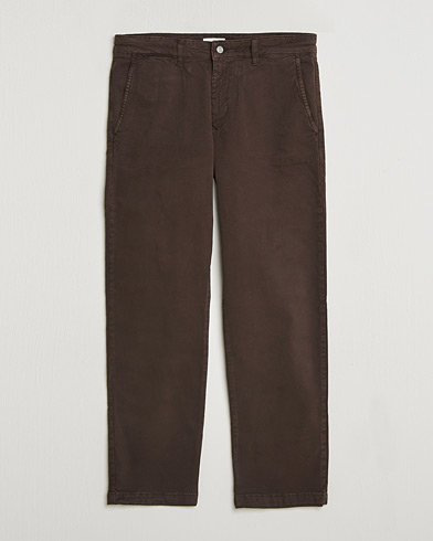 NN07 Aden Regular Fit Chinos Demitasse Brown – Marrón