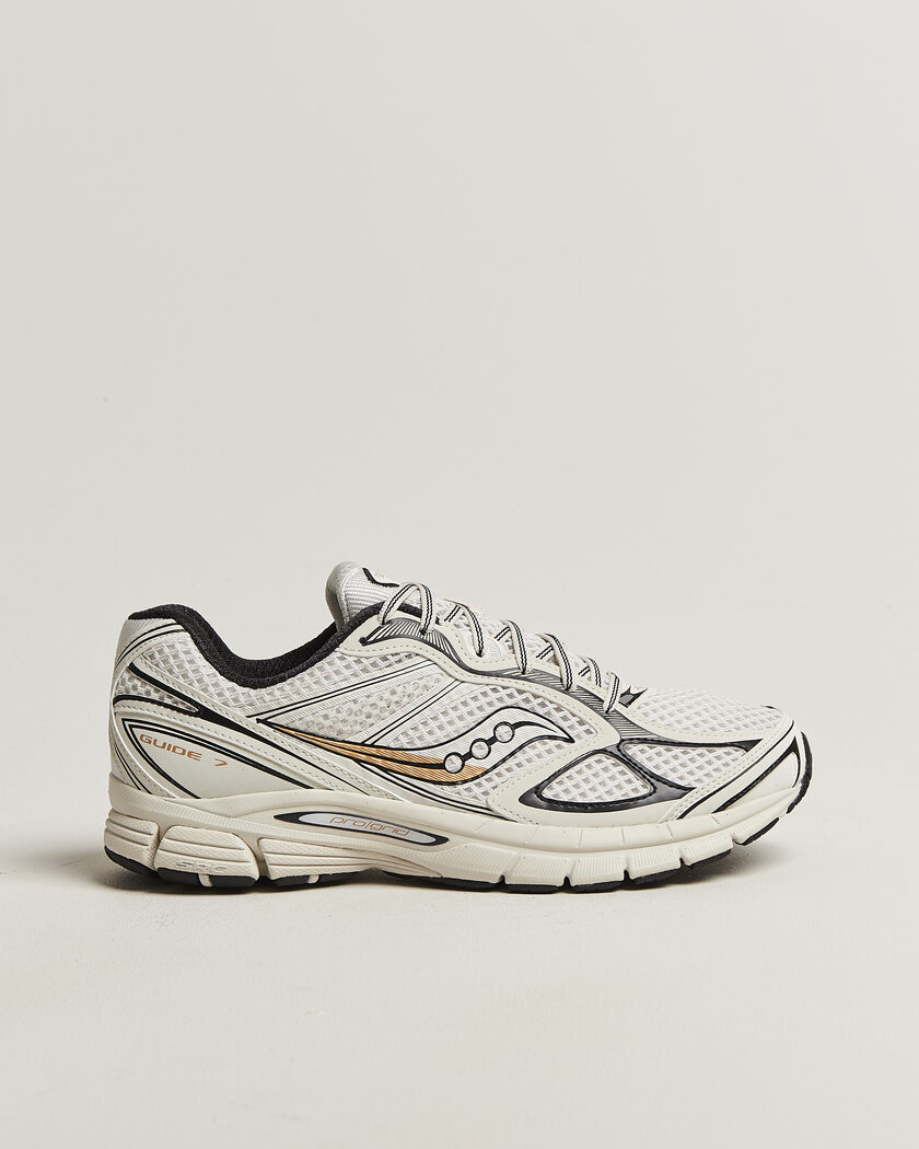 Saucony Guide 7 Running Sneaker Onyx/Gold – Blanco