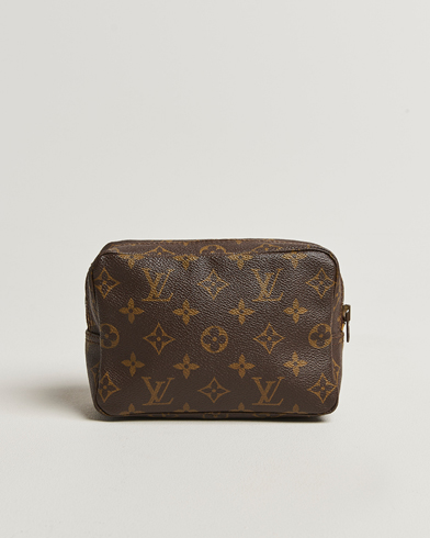 Louis Vuitton Pre-Owned Trousse Toilette 18 Monogram – Marrón