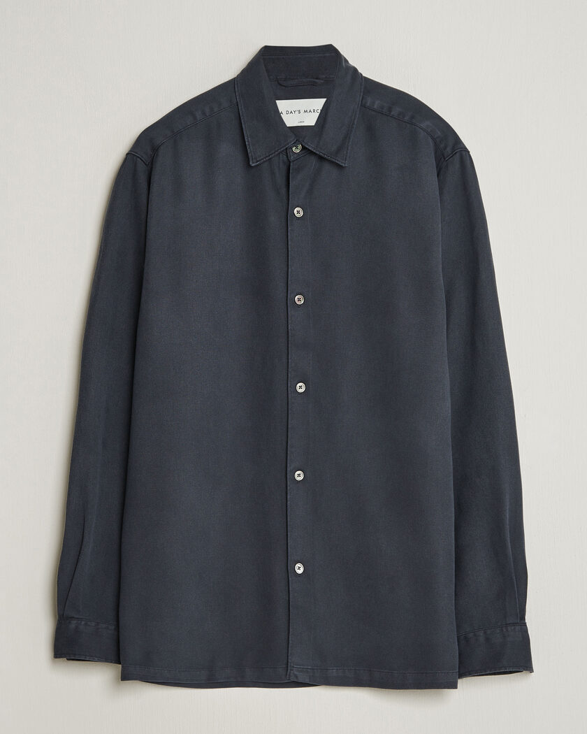 A Day's March Clean Cut Lyocell Shirt Navy – Azul