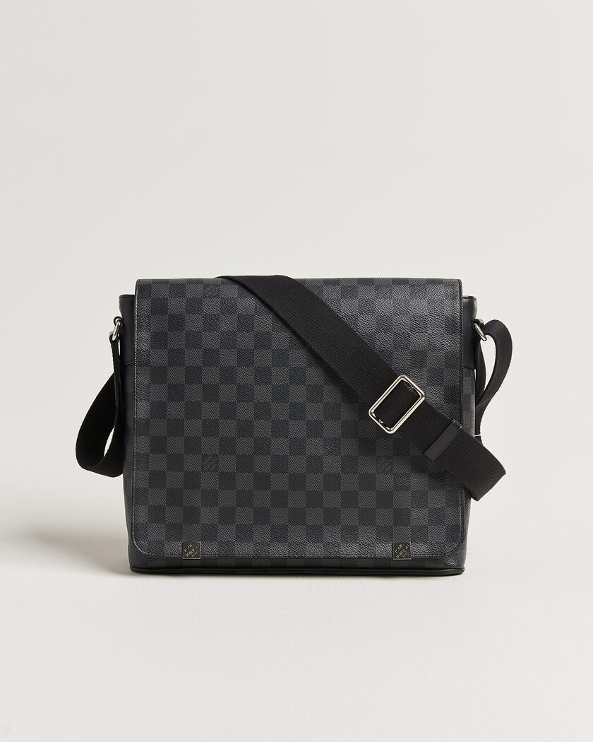 Louis Vuitton Pre-Owned Louis Vuitton District Messenger Bag MM Damier Graphite – Negro