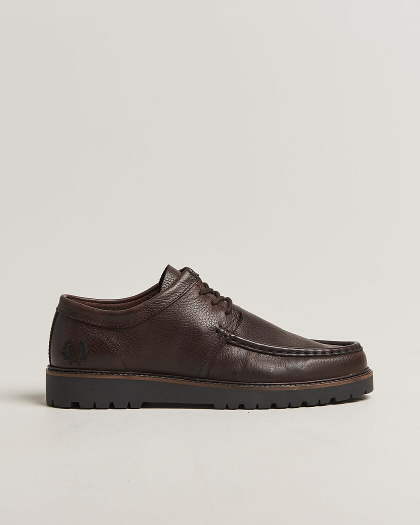 Fred Perry Kenny Grained Leather Derby Rich Brown – Marrón