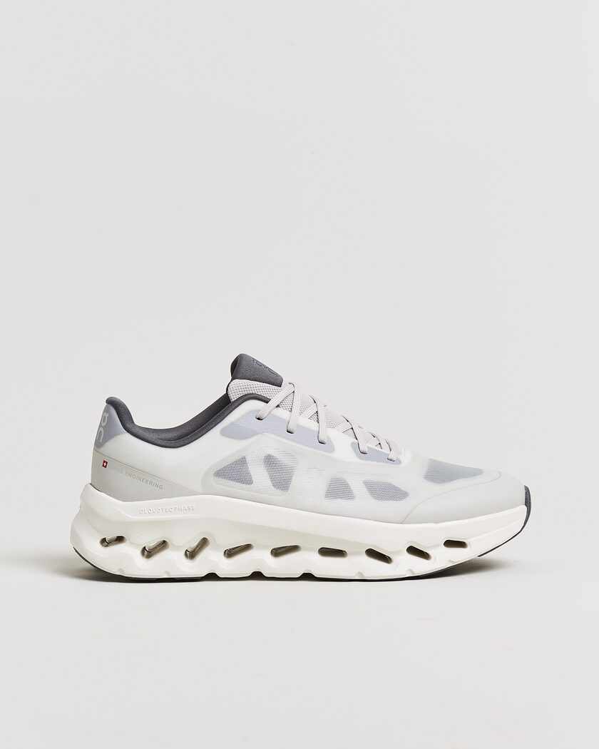 On Cloudtilt Remix Alloy/Ivory – Blanco