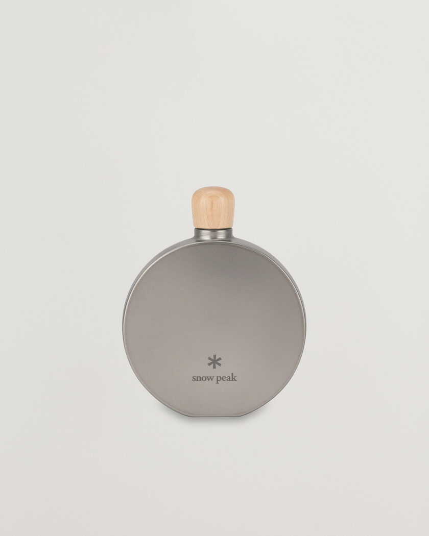 Snow Peak Curved Flask Titanium – Plata