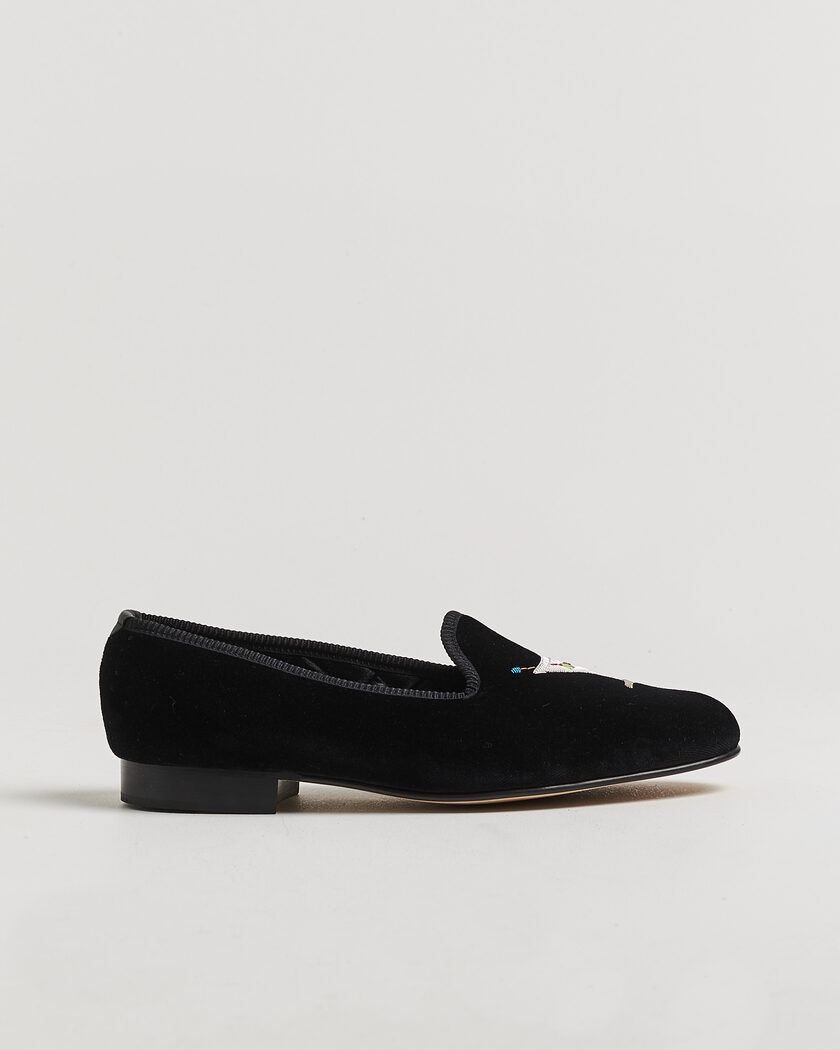 Bowhill & Elliott Martini Venetian Pump Black Velvet – Negro