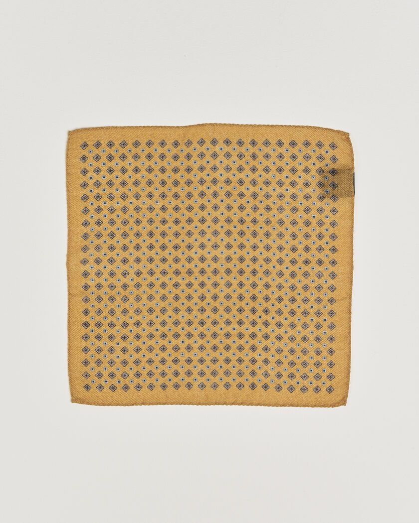 Amanda Christensen Wool Flower Pocket Square Yellow – Amarillo