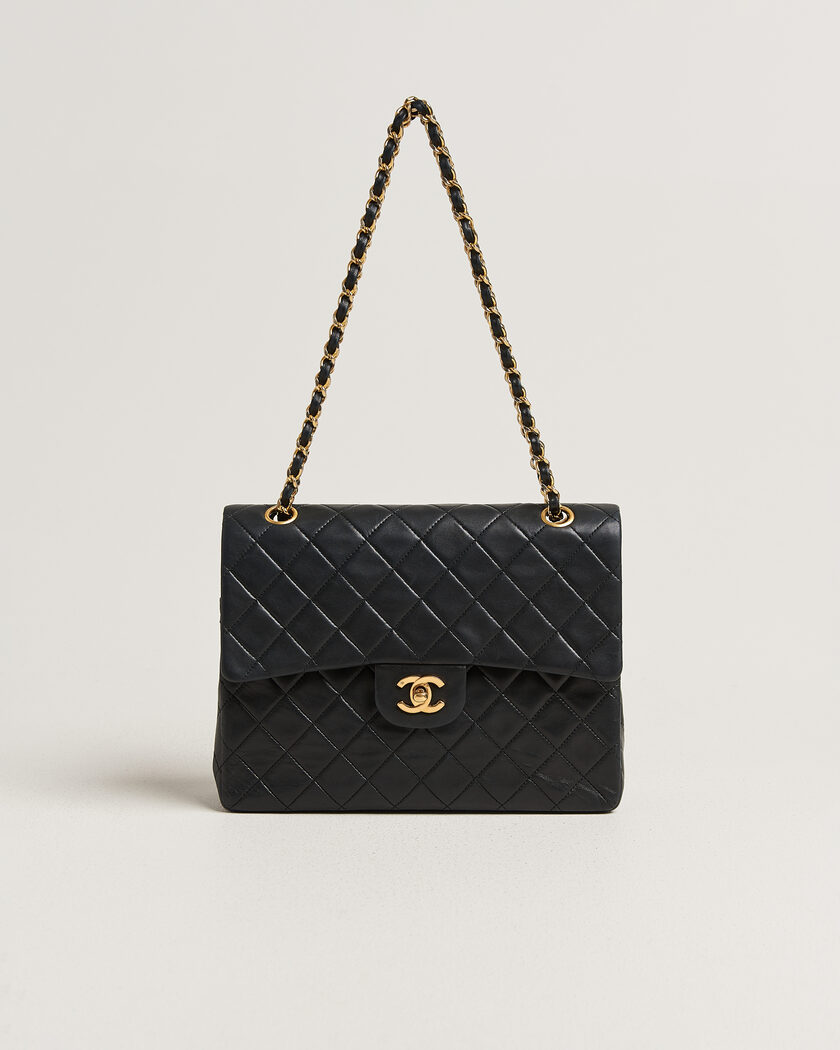 Chanel Pre-Owned Classic Medium Square Double Flap Bag Lambskin Black – Negro