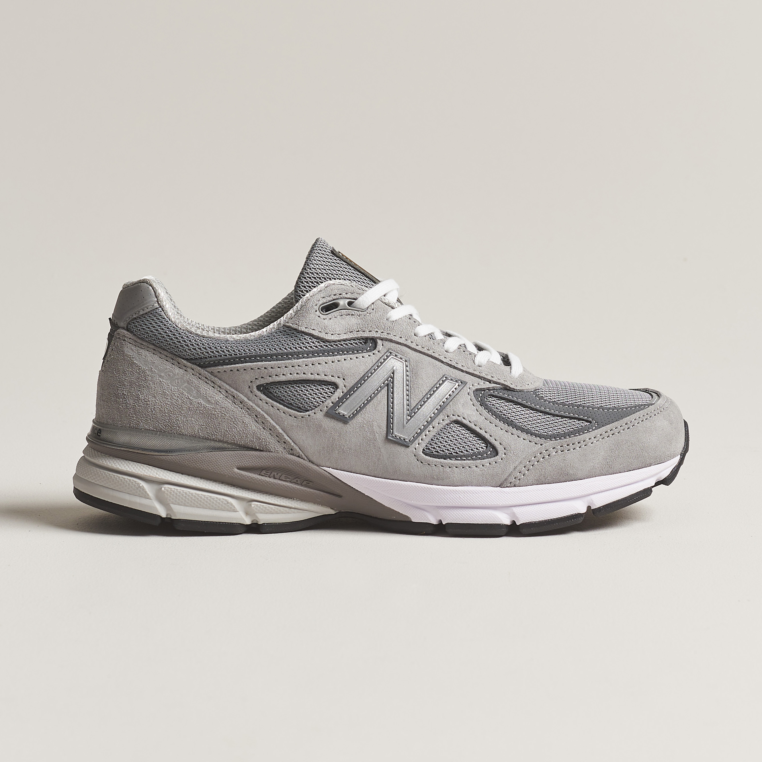 Zapatillas New Balance 990 V4 Gris ZAPATILLAS NEW BALANCE 990 V5