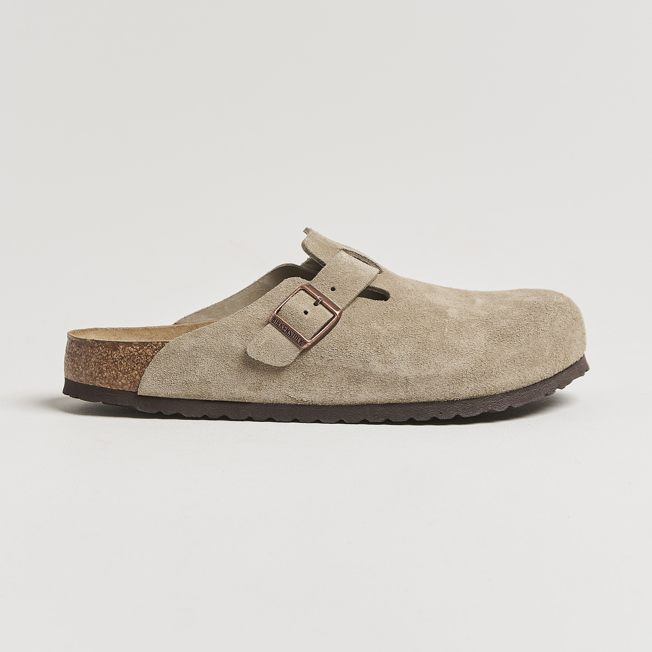 BIRKENSTOCK Boston Soft Footbed Taupe Suede en CareOfCarl.es