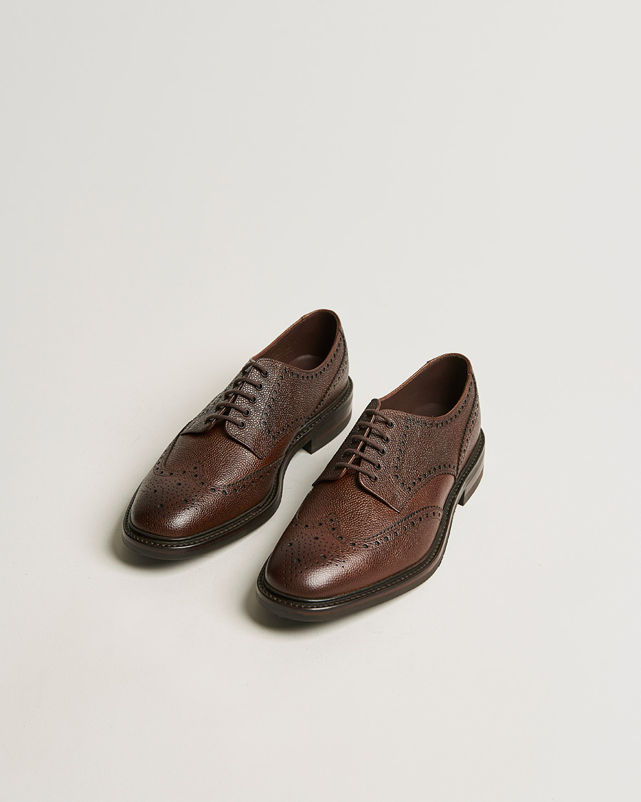 Hombres | Zapatos hechos a mano | Loake 1880 | Badminton Brogue Dark Brown Grain
