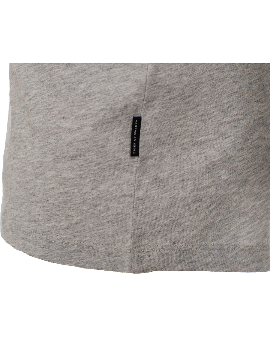 Hombres | Camisetas | Tiger of Sweden | Legacy T-shirt Grey