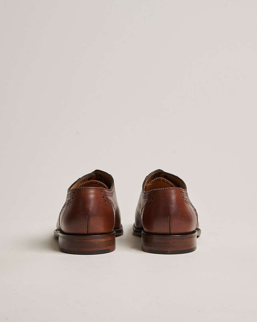 Hombres | Loake 1880 Strand Brogue Mahogany Burnished Calf | Loake 1880 | Strand Brogue Mahogany Burnished Calf