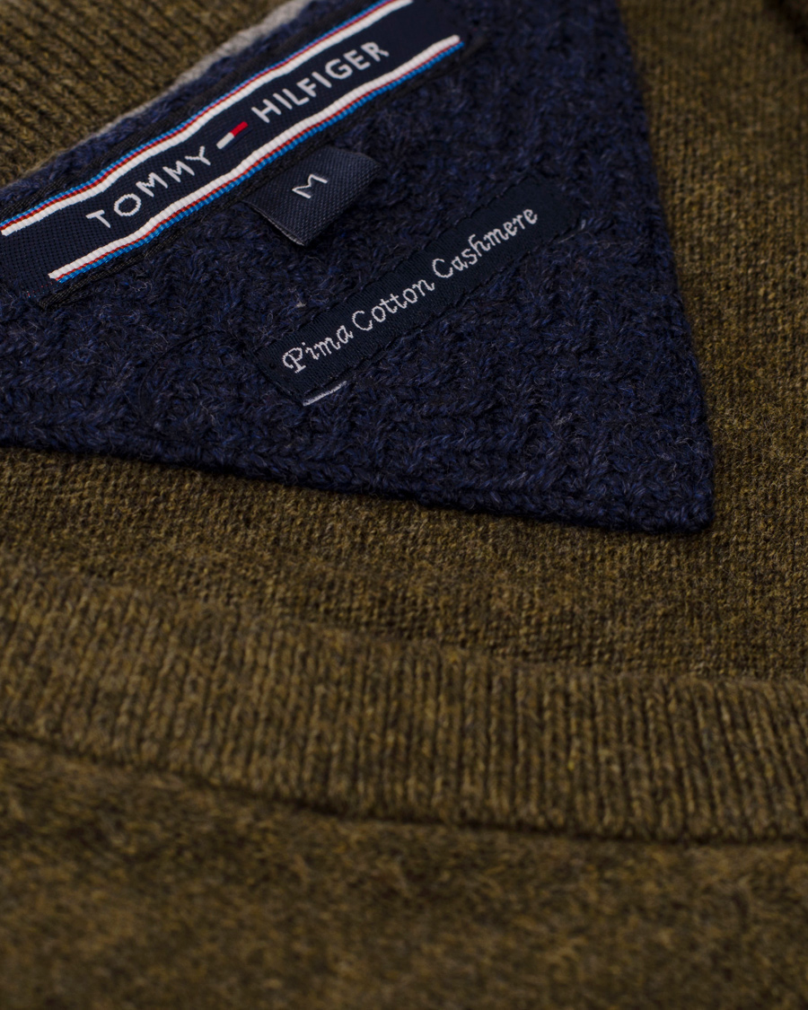 Hombres | Jerséis y prendas de punto | Tommy Hilfiger | Pima Cotton Cashmere V-neck Pullover Beech Green