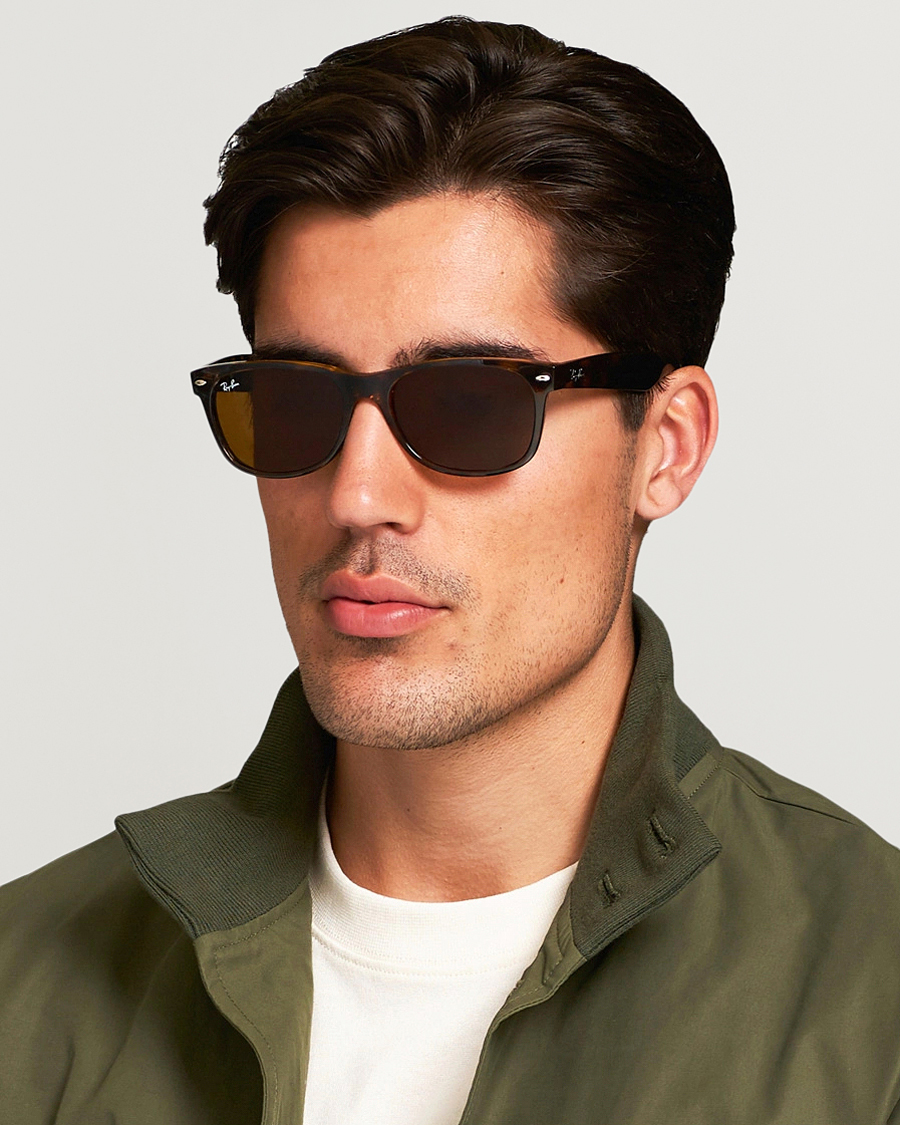 Hombres | Gafas de sol D-frame | Ray-Ban | New Wayfarer Sunglasses Light Havana/Crystal Brown