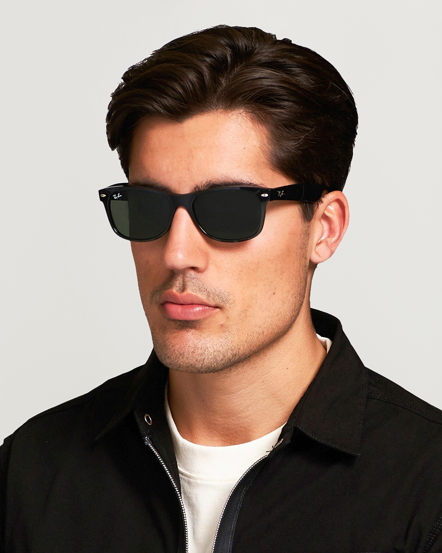 Hombres | Gafas de sol redondas | Ray-Ban | New Wayfarer Sunglasses Black/Crystal Green