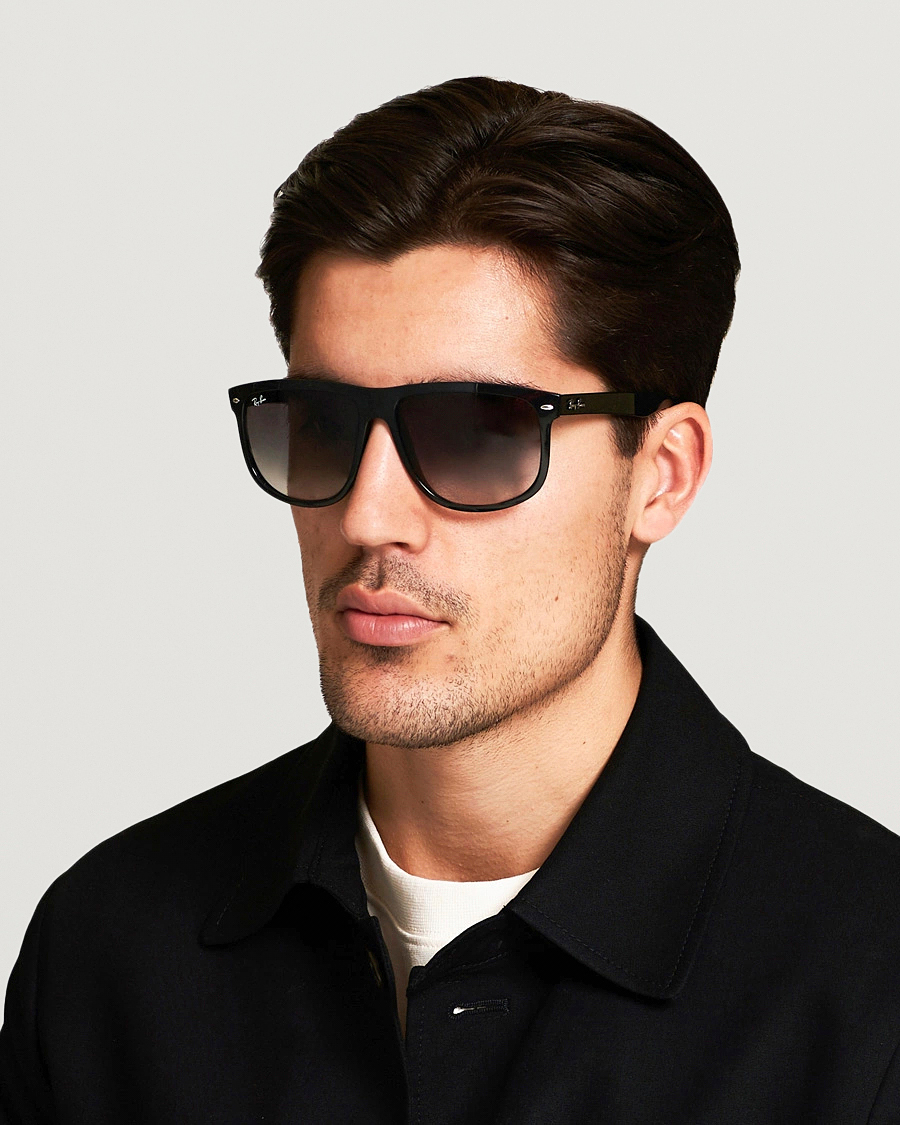 Hombres | Gafas de sol cuadradas | Ray-Ban | RB4147 Sunglasses Black/Chrystal Grey Gradient