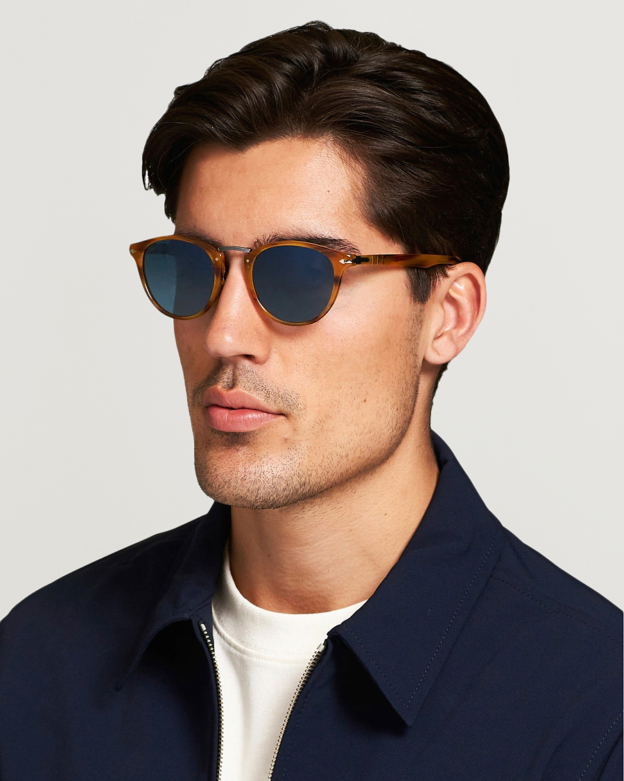 Hombres | Persol | Persol | 0PO3108S Polarized Sunglasses Striped Brown/Gradient Blue