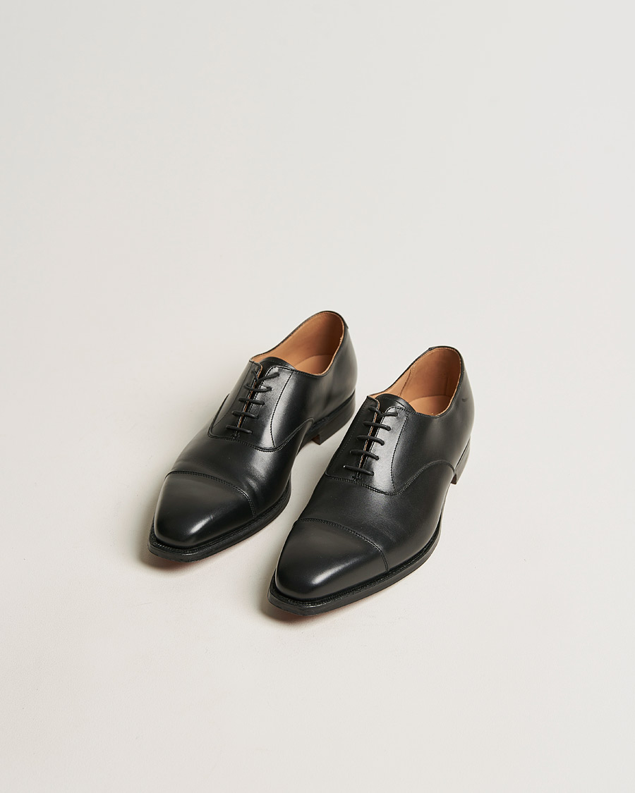 Hombres | Zapatos hechos a mano | Crockett & Jones | Hallam Oxford Black Calf
