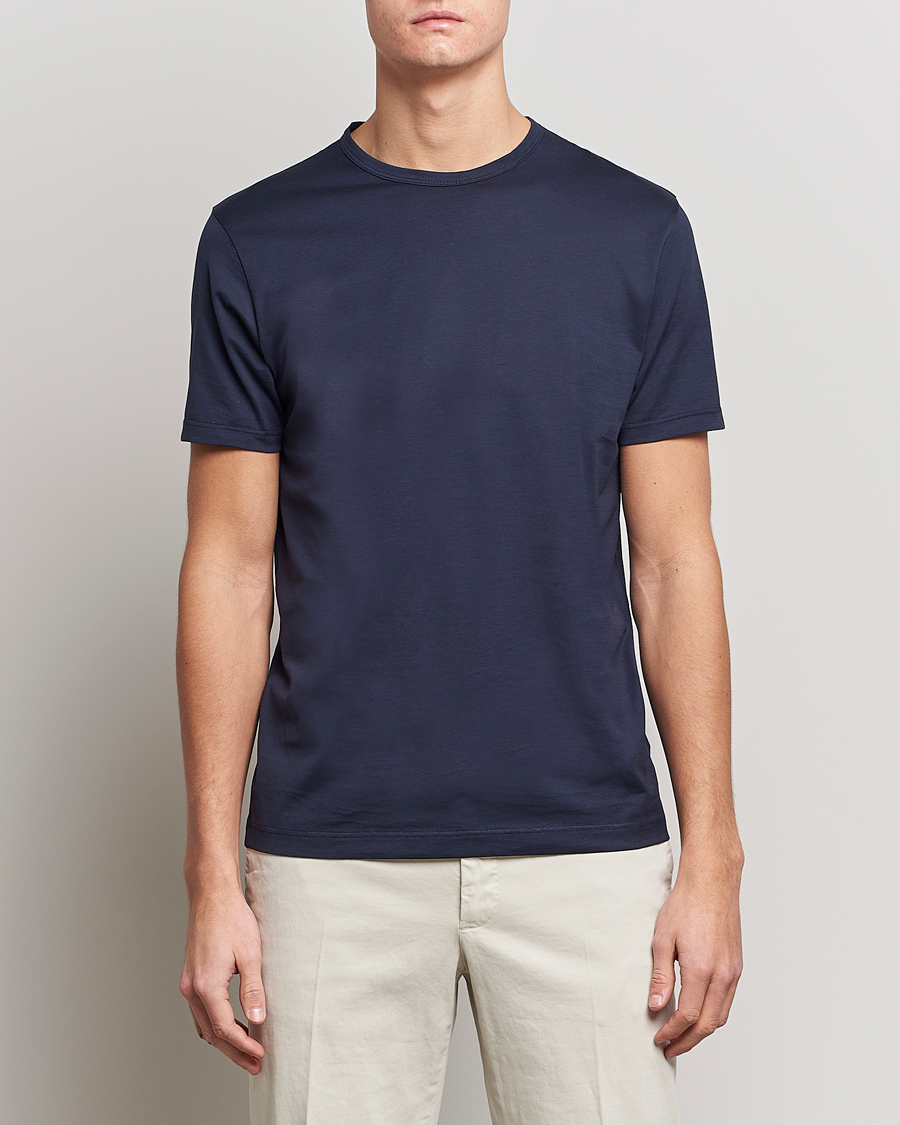 Hombres | Camisetas | Sunspel | Crew Neck Q82 Cotton T-Shirt Navy