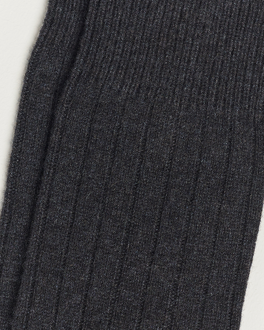 Hombres | Ropa interior y calcetines | Pantherella | Waddington Cashmere Sock Charcoal