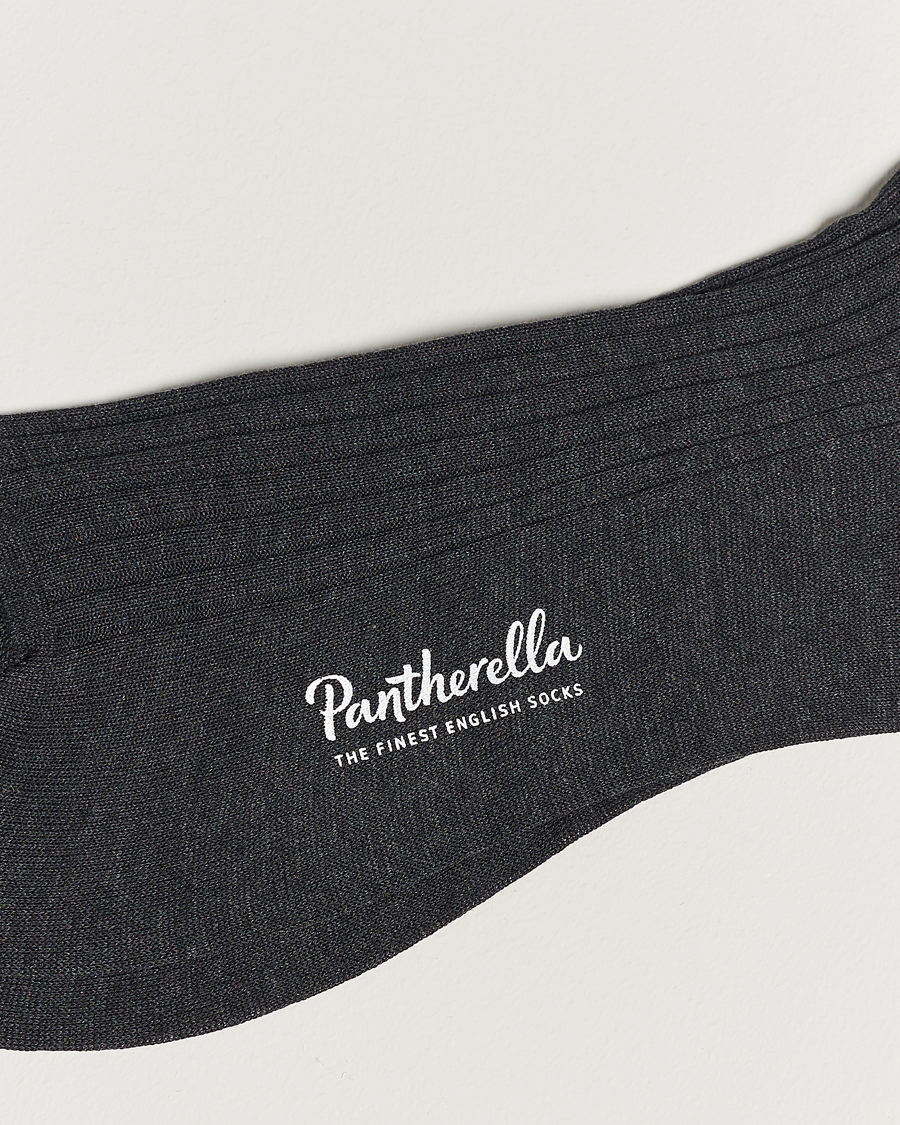Hombres | Calcetines | Pantherella | Vale Cotton Long Socks Dark Grey