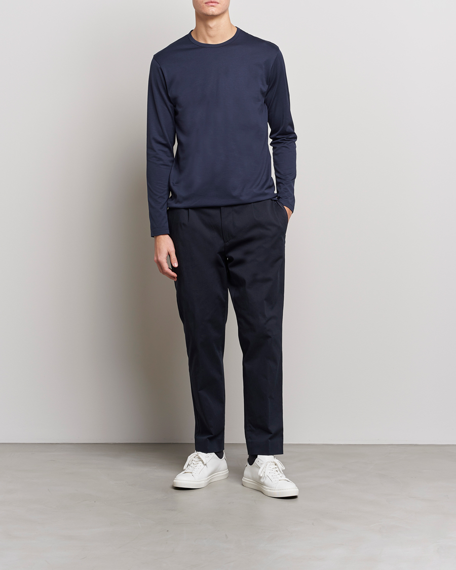 Hombres | Camisetas | Sunspel | Long Sleeve Crew Neck Cotton Tee Navy