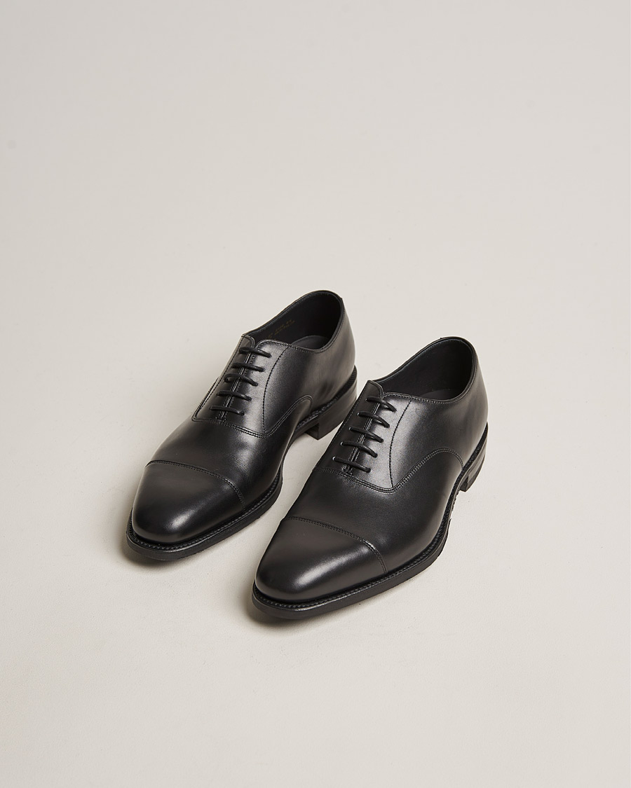 Hombres | Zapatos hechos a mano | Loake 1880 | Aldwych Single Dainite Oxford Black Calf