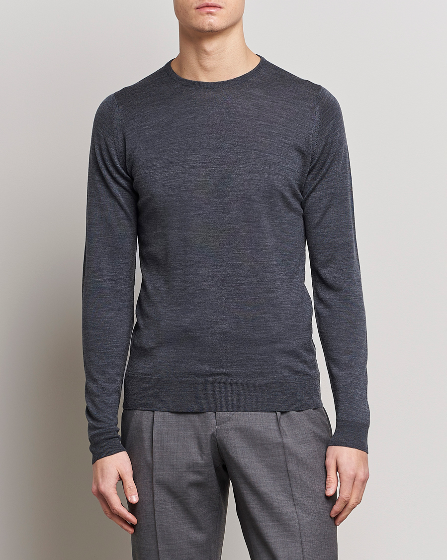 Hombres | Jerséis y prendas de punto | John Smedley | Lundy Extra Fine Merino Crew Neck Charcoal