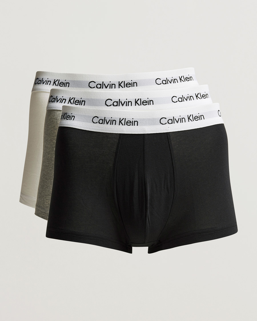 Hombres | Ropa interior y calcetines | Calvin Klein | Cotton Stretch Low Rise Trunk 3-Pack Black/White/Grey