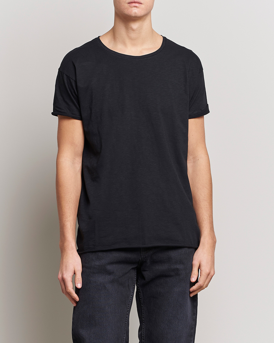 Hombres | Camisetas | Nudie Jeans | Roger Slub Crew Neck Tee Black