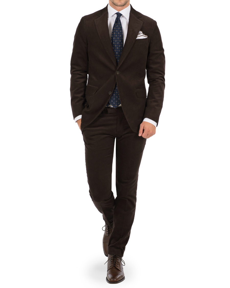 Hombres | Pantalones | Oscar Jacobson | Dean Turn Up Corduroy Trousers Dark Brown