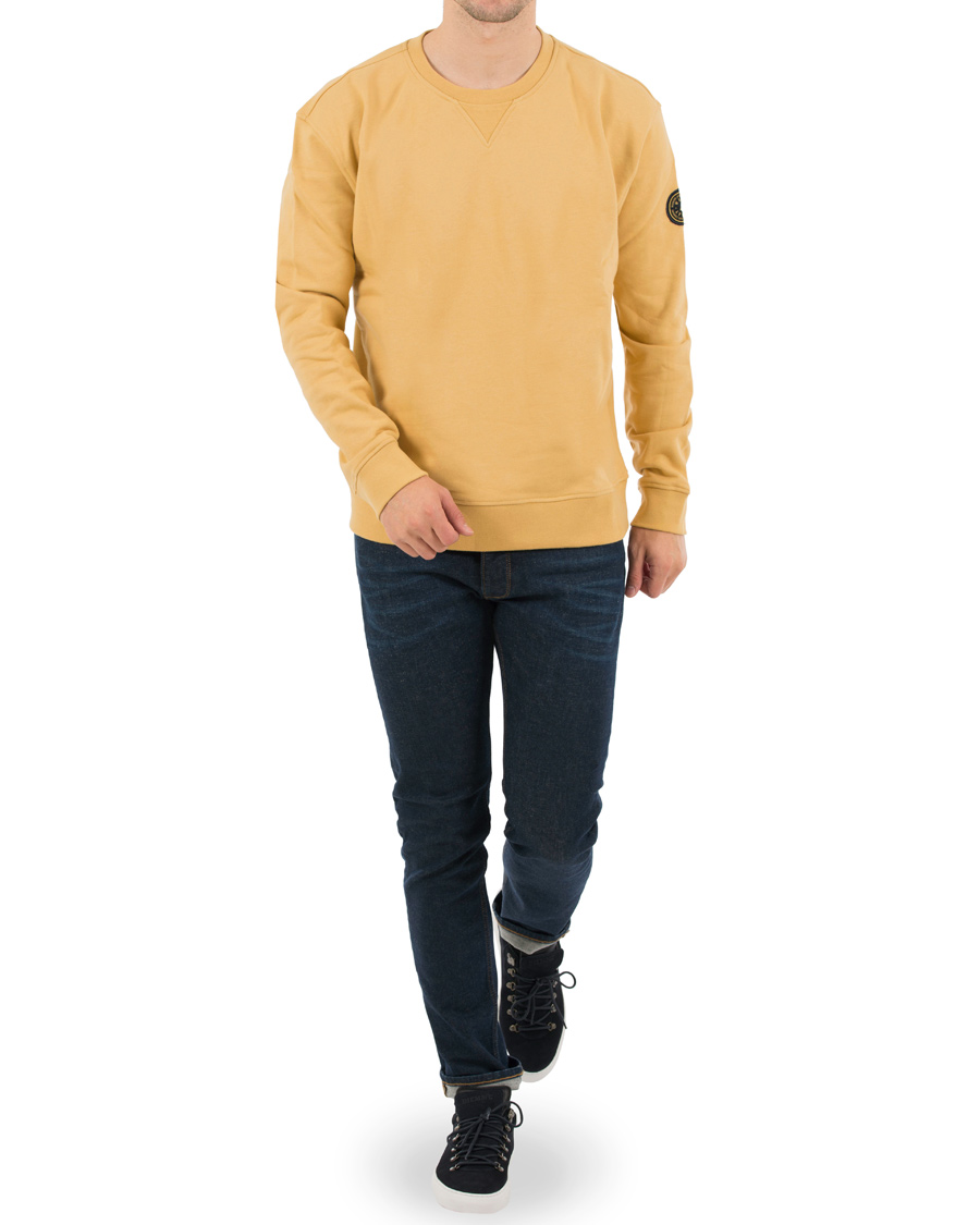 Hombres | Jerséis y prendas de punto | WACAY | Badge Sweatshirts Faded Yellow