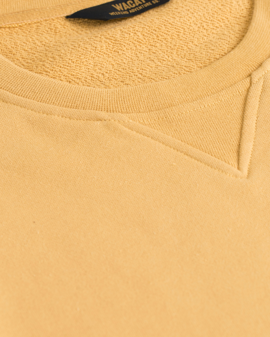 Hombres | Jerséis y prendas de punto | WACAY | Badge Sweatshirts Faded Yellow
