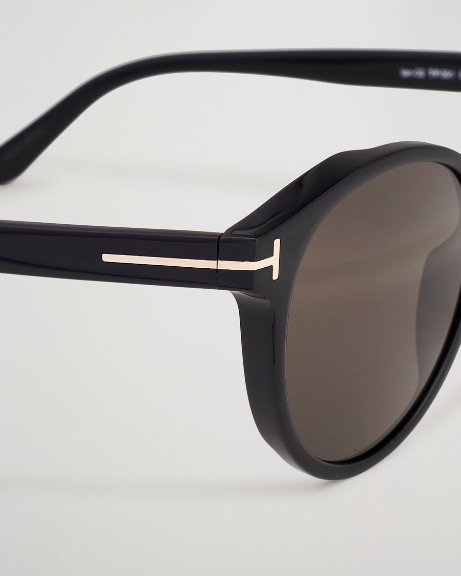 Hombres | Gafas de sol | Tom Ford | Ian FT0591 Sunglasses Shiny Black