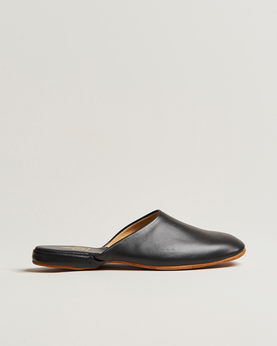 Hombres | Sandalias y chanclas | Crockett & Jones | Mule Calf Home Slipper Black