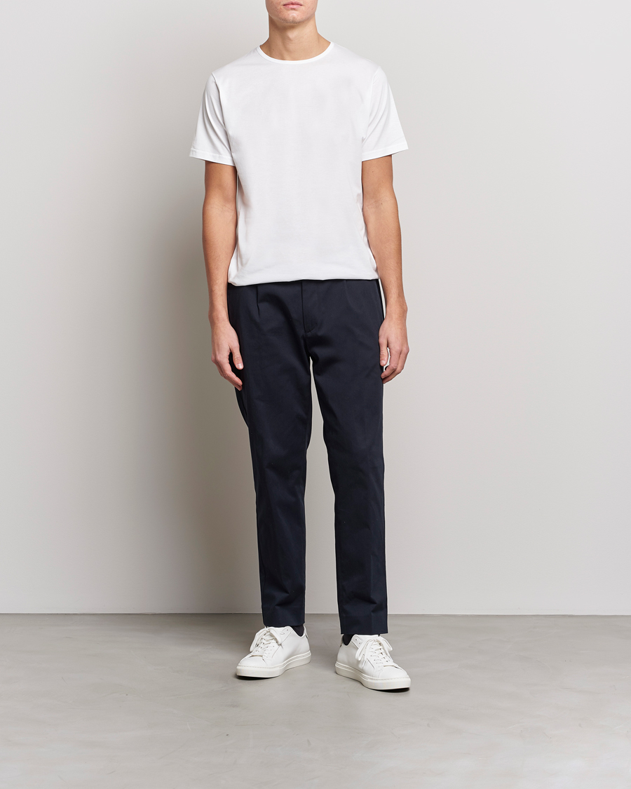 Hombres | Camisetas | Sunspel | Superfine Cotton Crew Neck T-Shirt White