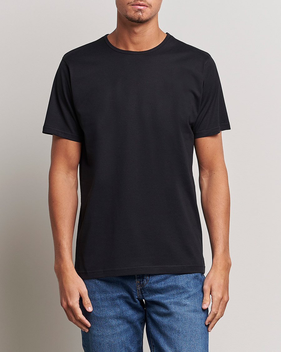 Hombres | Camisetas | Sunspel | Superfine Cotton Crew Neck T-Shirt Black