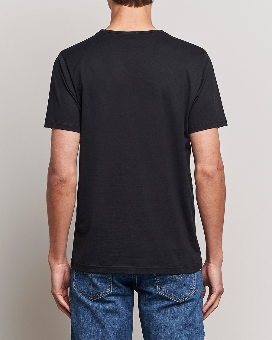 Hombres | Camisetas | Sunspel | Superfine Cotton Crew Neck T-Shirt Black