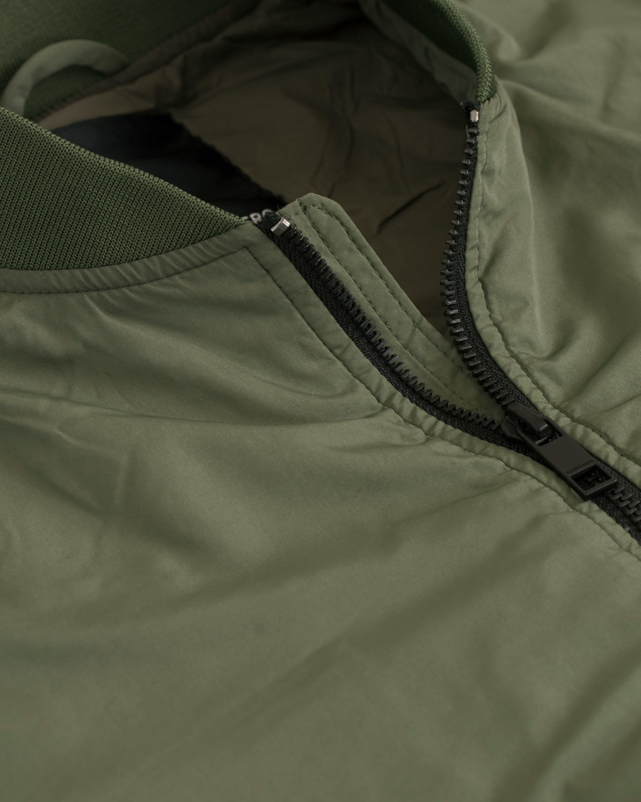 Hombres | Abrigos y chaquetas | J.Lindeberg | Thom Gravity Poly Jacket Beetle Green