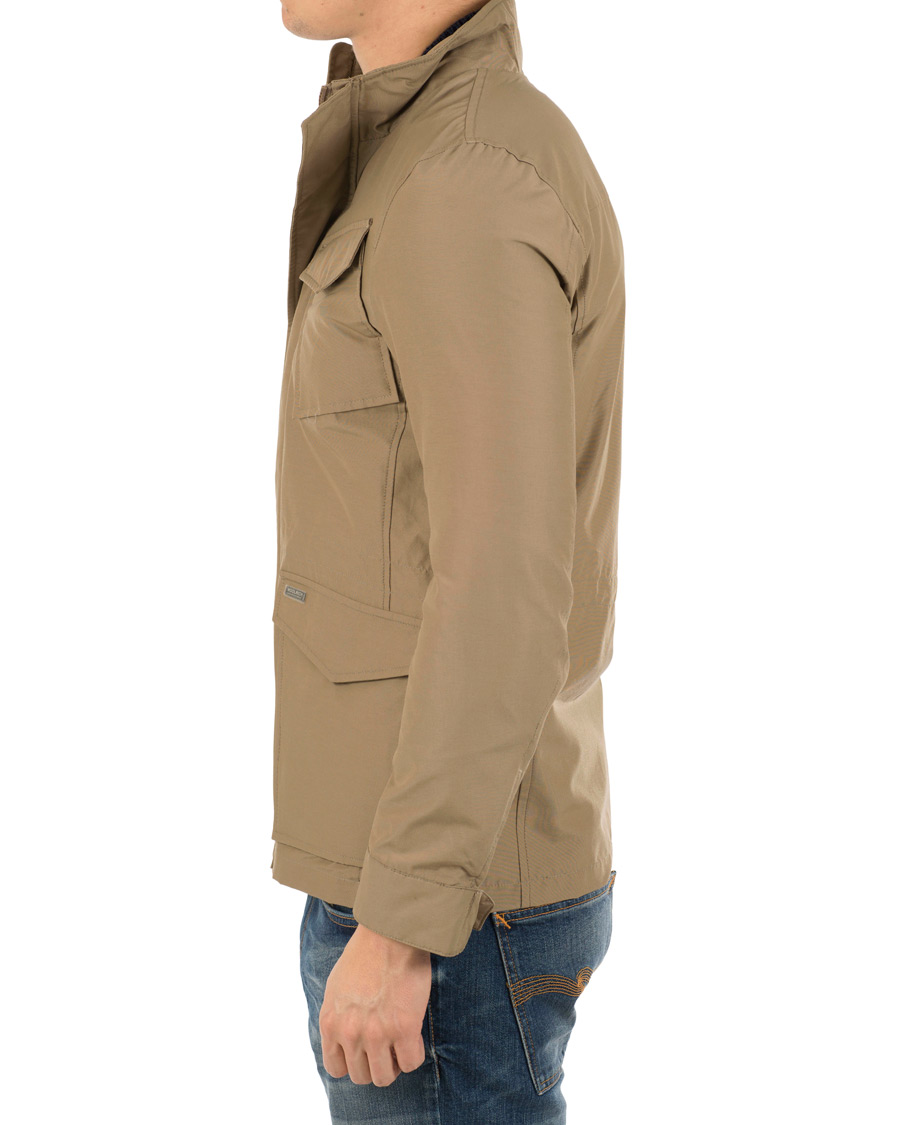 Hombres | Abrigos y chaquetas | Woolrich | Travel Field Jacket Deep Bog