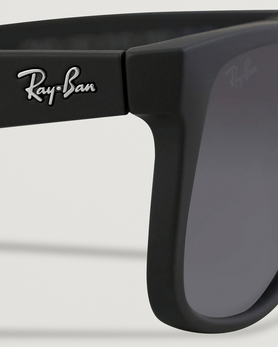 Hombres | Gafas de sol | Ray-Ban | 0RB4165 Justin Sunglasses Matte Black