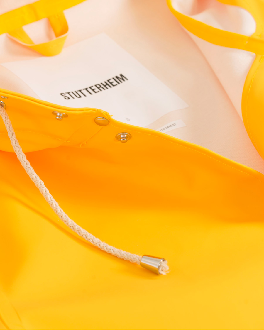 Hombres | Abrigos y chaquetas | Stutterheim | Stockholm Raincoat Yellow