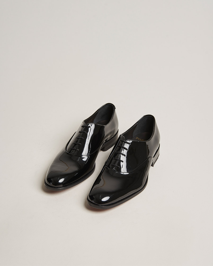 Hombres | Zapatos de charol | Loake Lifestyle | Loake 1880 Patent Black